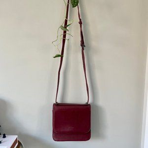 Matt & Nat Dover SM Vegan Crossbody Bag
